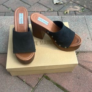Steve Madden black suede platform size 8